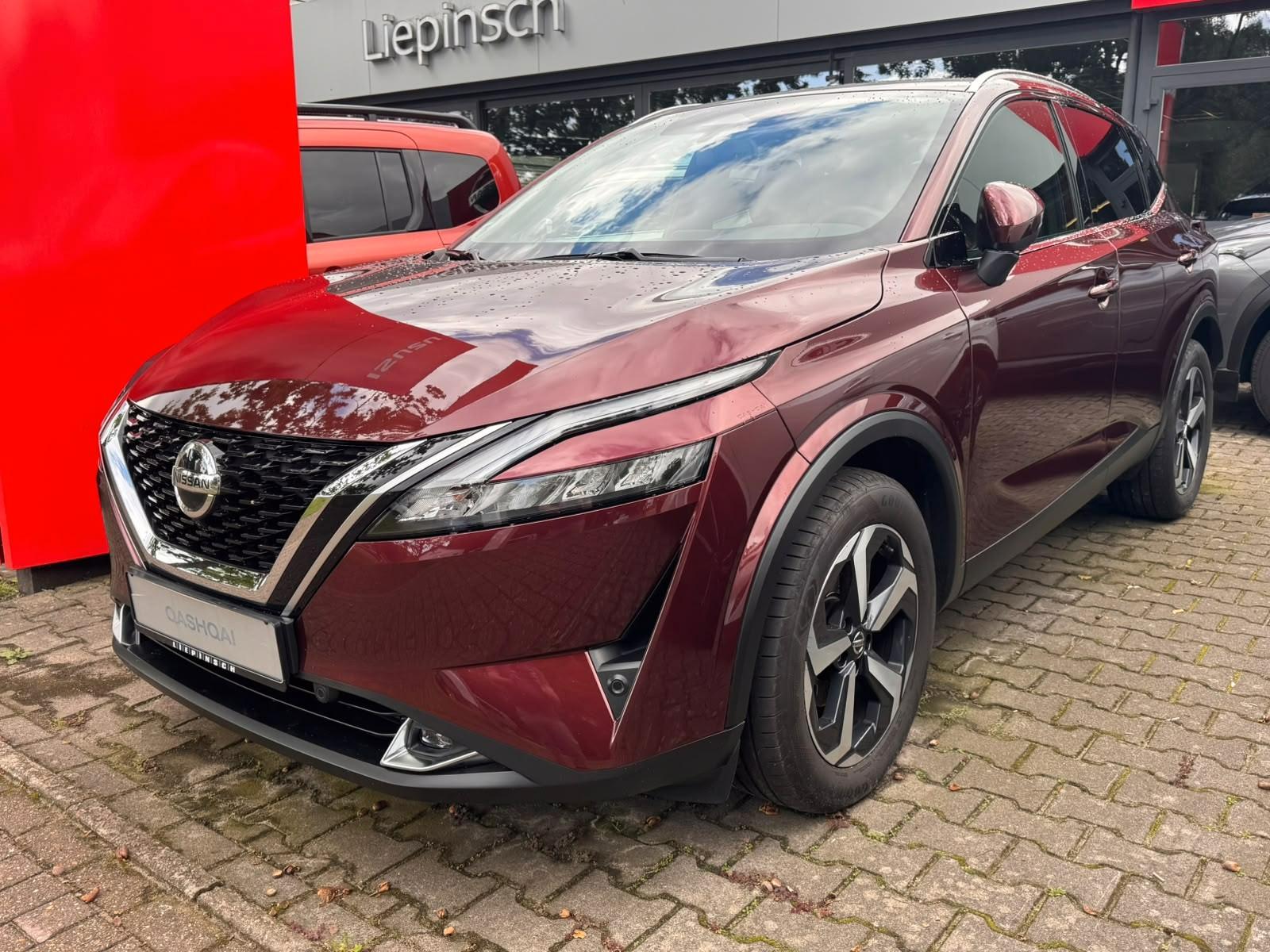 Nissan Qashqai 1.3 N-Connecta *Automatik*