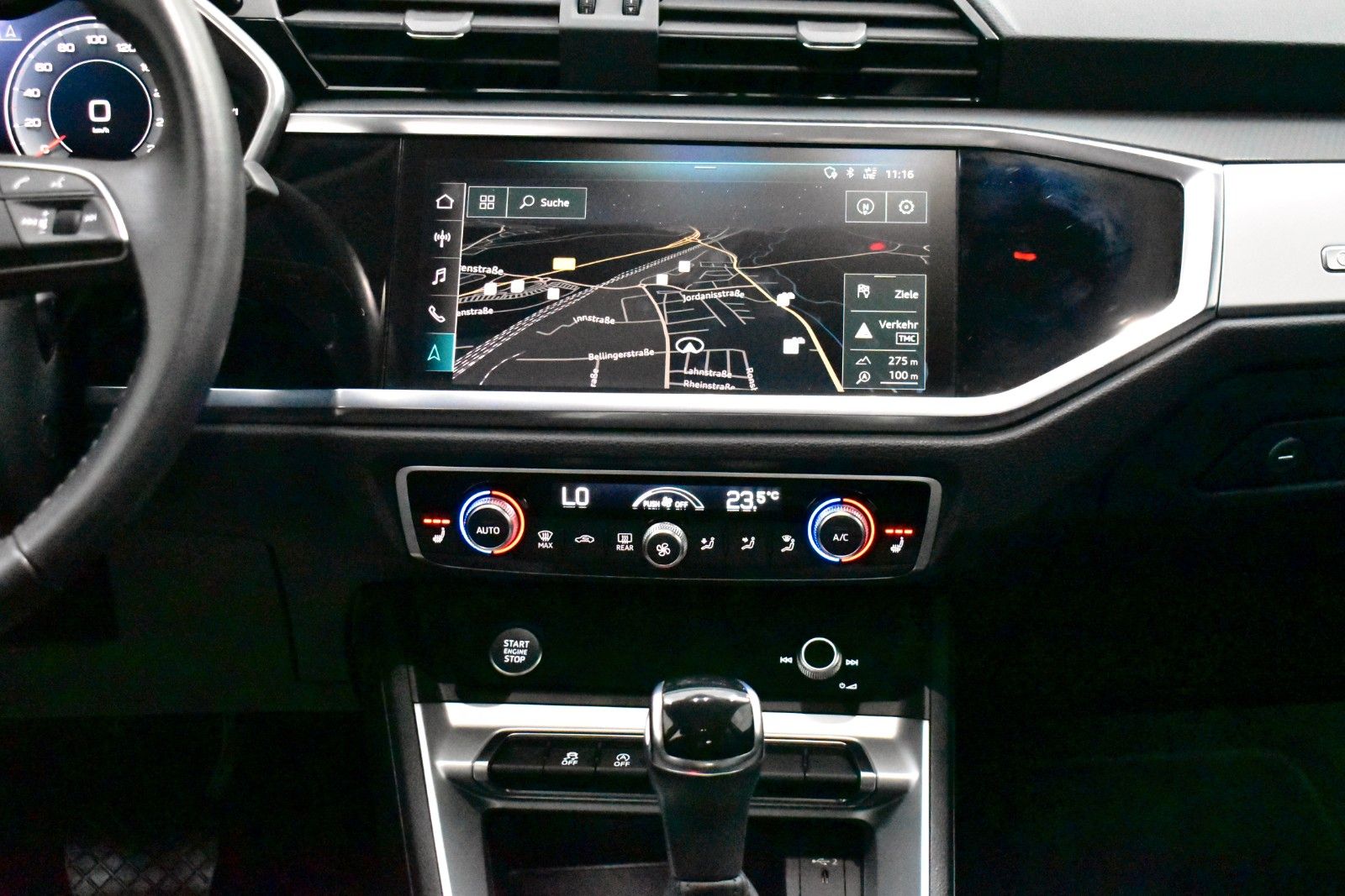 Fahrzeugabbildung Audi Q3 35 TDI advanced,Leder,Navi,Kamera,CarPlay,B&O
