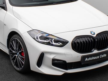 Fahrzeugabbildung BMW 120i M Sport Pro Kamera DAB HiFi AHK Lenkrhz 19"