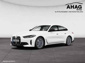 BMW Leasingangebot: BMW i4 eDrive35