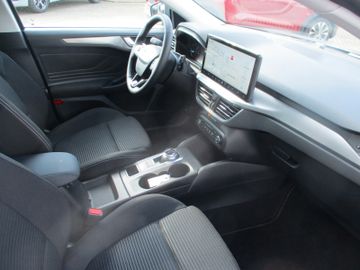 Ford Focus Turnier Titanium Ed. Winterpaket + Kamera