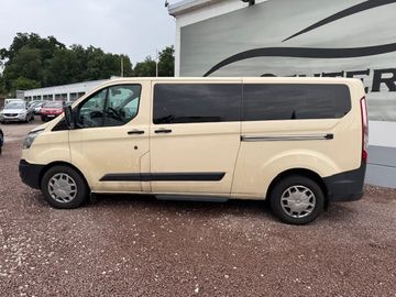 Ford Tourneo Custom - 8