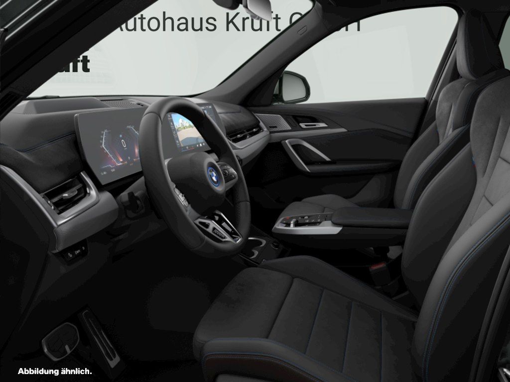 BMW iX1 - Bild 4