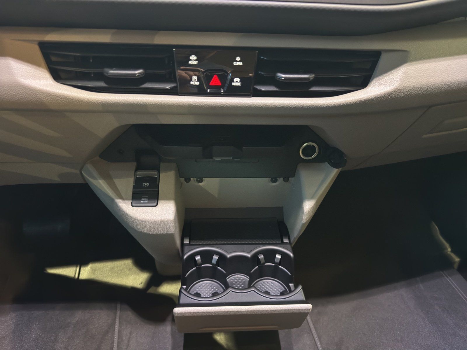 Volkswagen T7 California - Bild 14