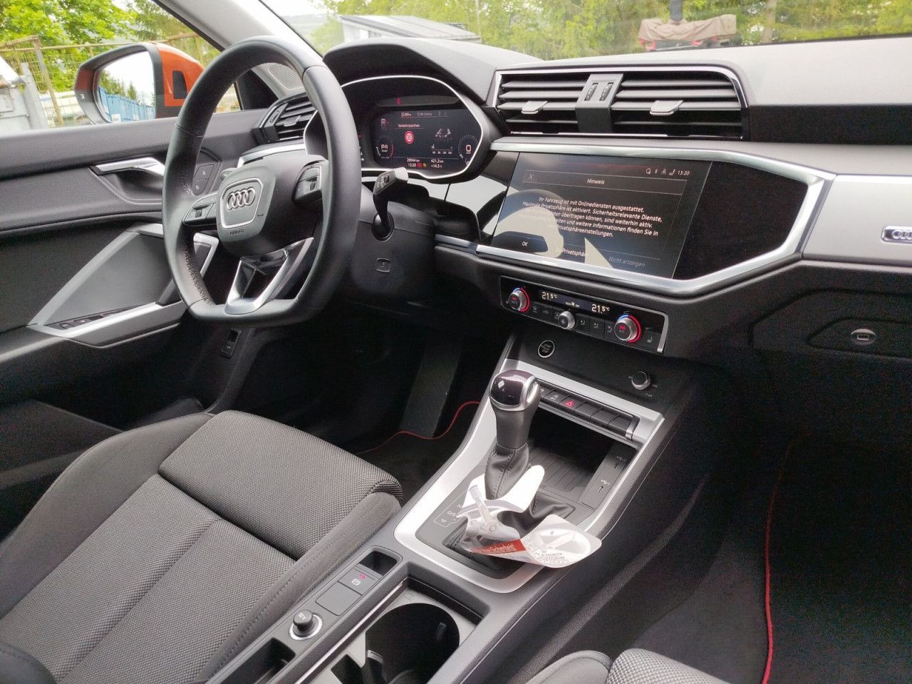Fahrzeugabbildung Audi Q3 SUV advanced 35 TFSI 110(150) kW(PS) S tronic