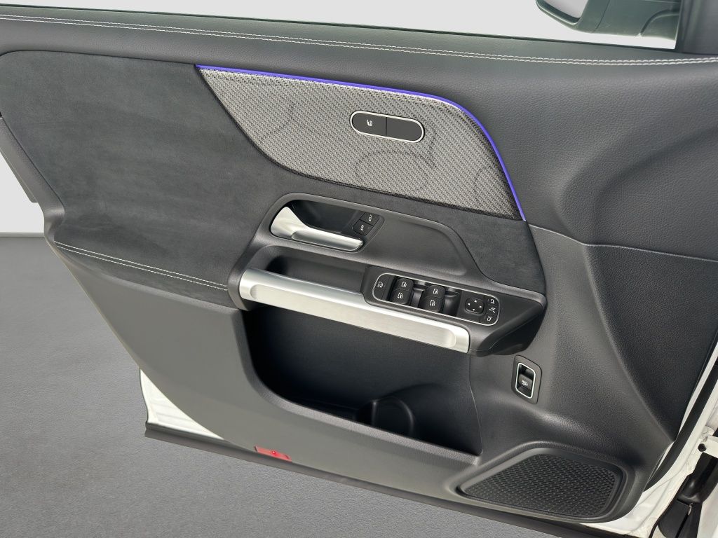 Fahrzeugabbildung Mercedes-Benz GLB 200 d AHK*Fernlichtass.*KeyLess*LED*PDC*ACC