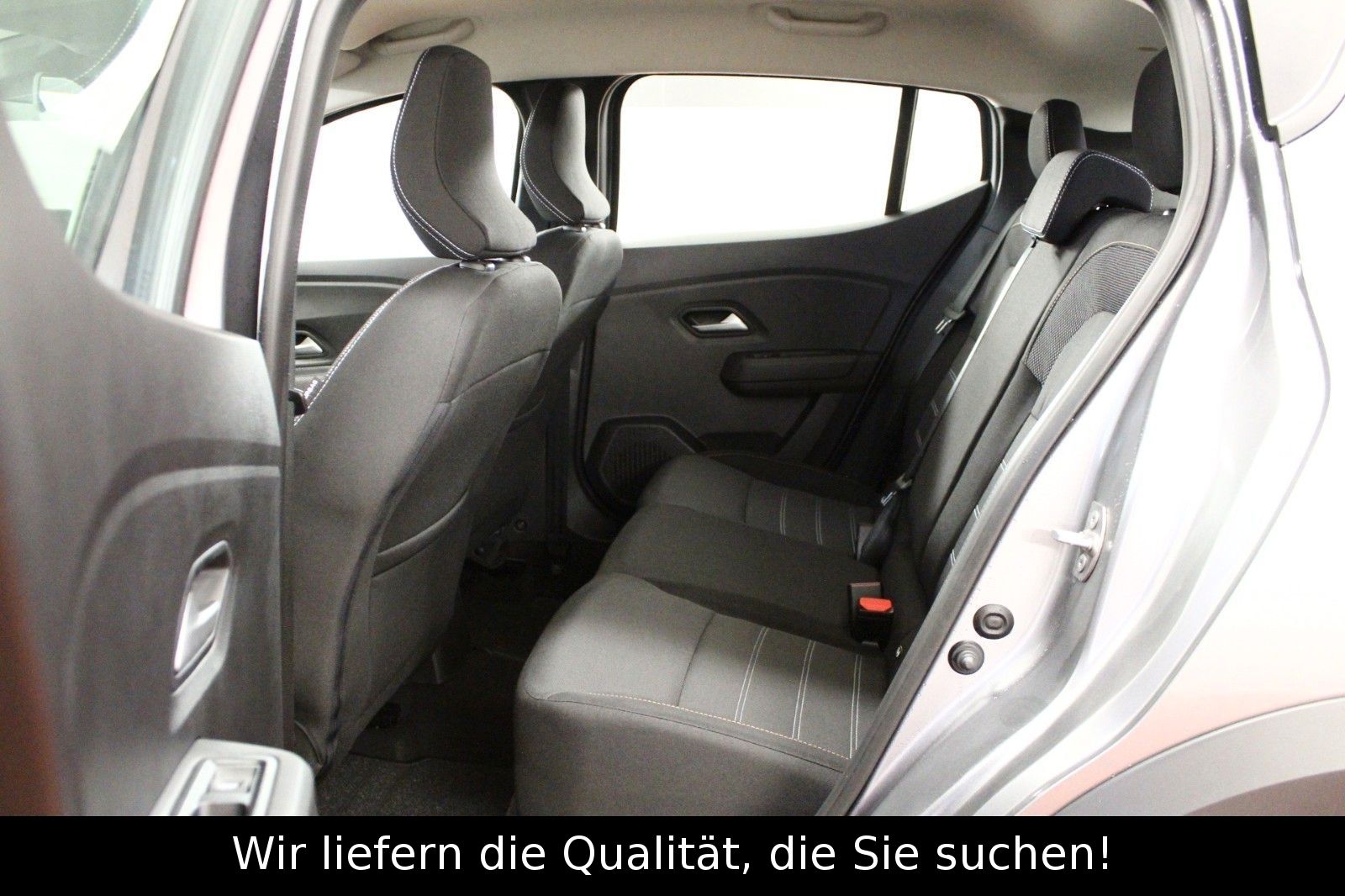 Fahrzeugabbildung Dacia Sandero TCe 90 Stepway Expression*Winterpaket*
