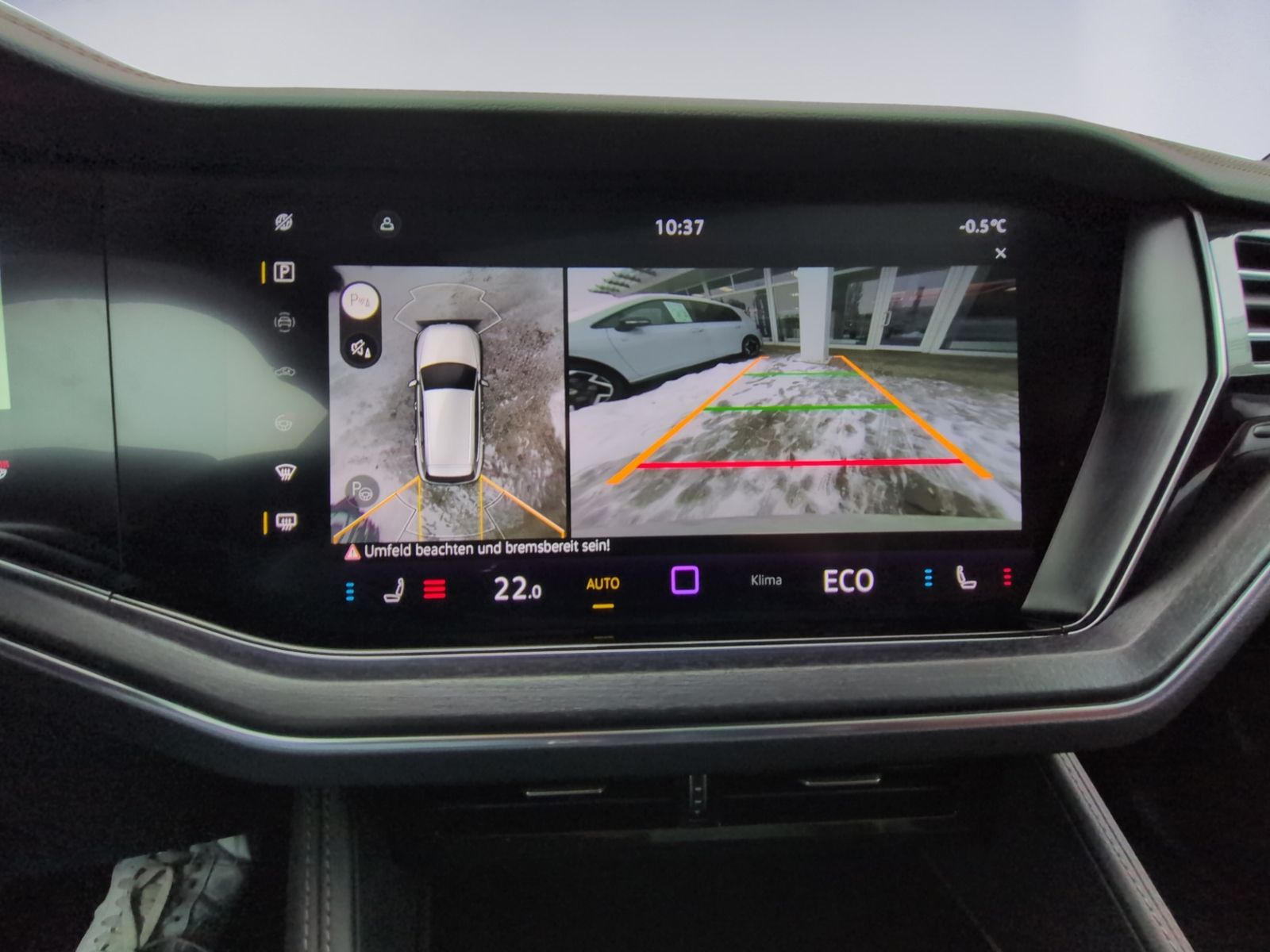 Touareg 3.0 TSI R Line AREA+STHZ+LUFT+PANO+AHK