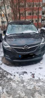 Opel Zafira Tourer 2.0 CDTI Schaltgetriebe... - Opel Zafira Tourer Gebrauchtwagen in Berlin