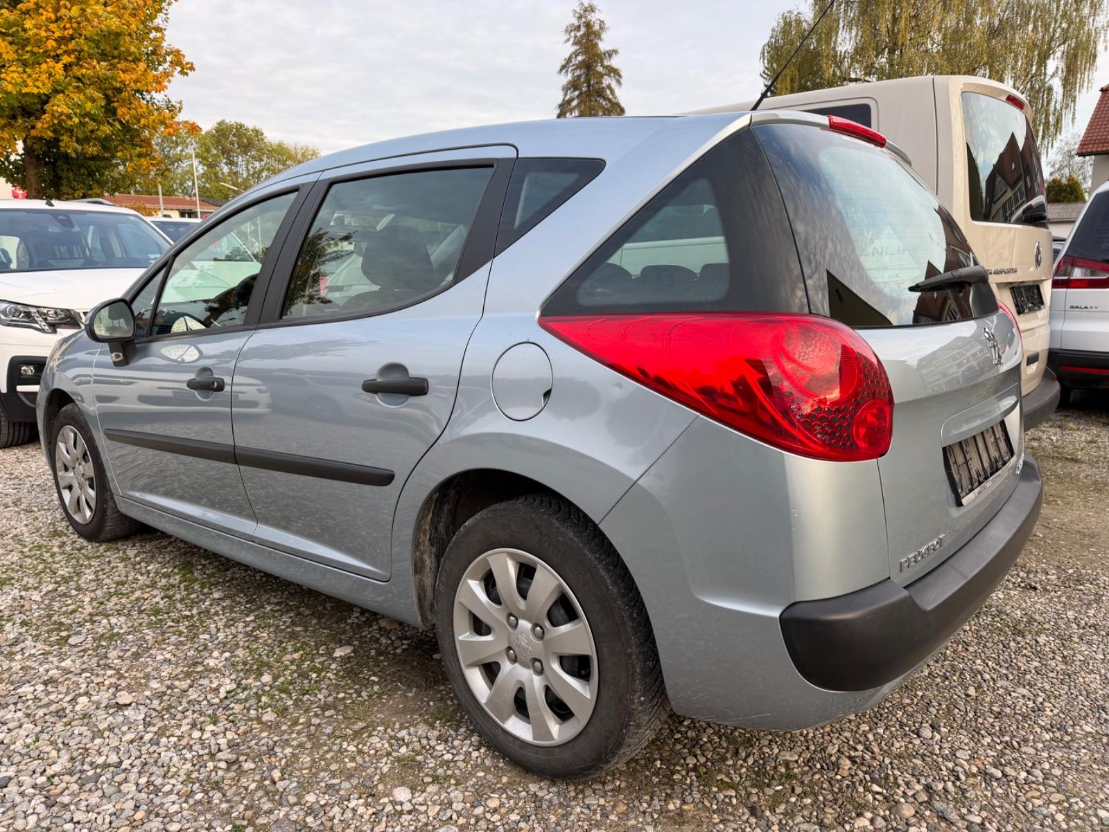 Peugeot 207 2009 — photo 6