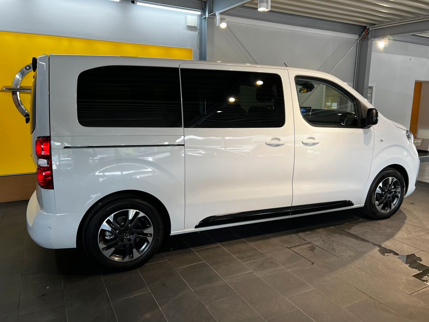 Opel Zafira GS - RFK | S/LHZ | Standhzg. | VIP-Paket imagem 2