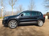 Volkswagen Tiguan 2.0 TDI BlueMotion Technology LIFE LI... - Volkswagen Tiguan: Bluemotion Technology