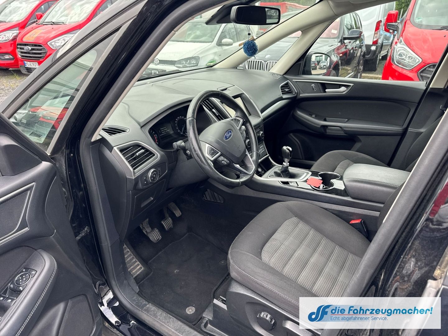 Fahrzeugabbildung Ford Galaxy Business 1.5 EcoBoost 7-Sitzer *Wasser-Ve