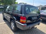 Jeep Grand Cherokee 4.0 4x4 Laredo top Zustand Tüv - gebrauchte Jeep Grand Cherokee aus dem Jahr 1996