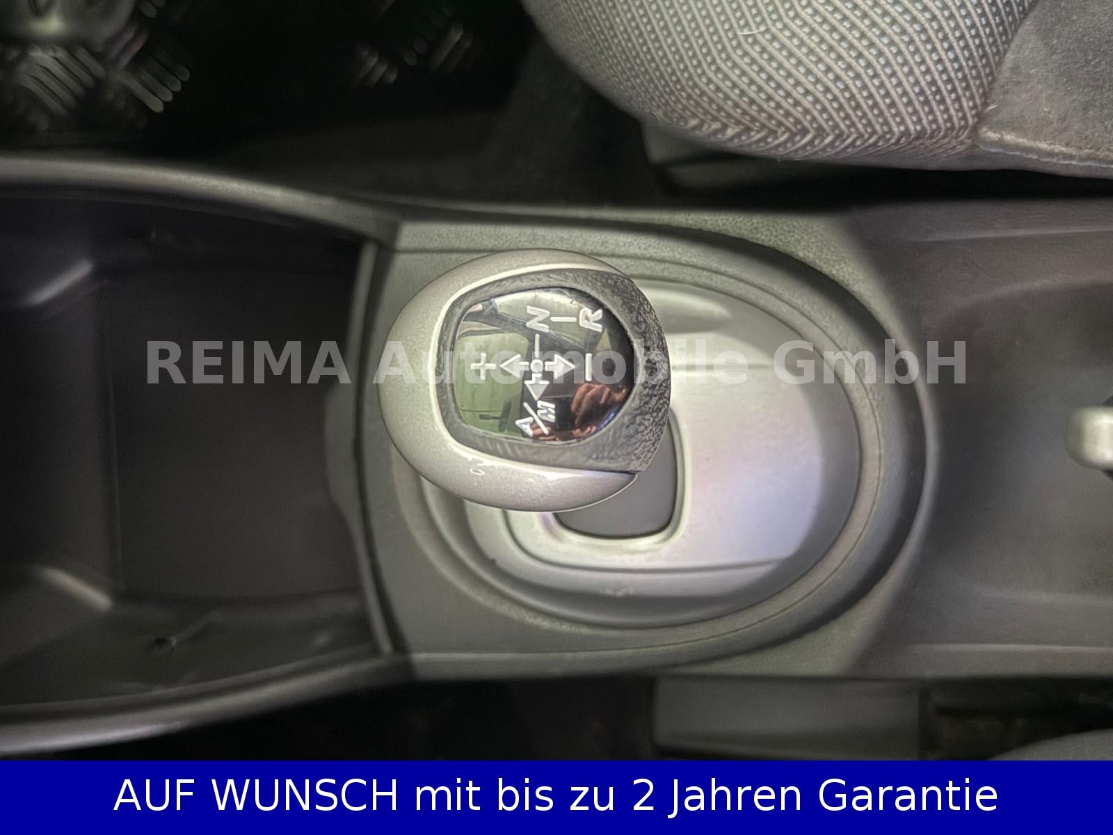 Fahrzeugabbildung Honda Jazz 1.4 Elegance, Automatik, 4-türig