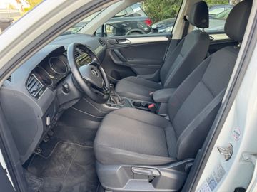 Volkswagen Tiguan - 8