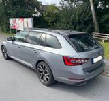 Skoda Superb 2.0 TSI DSG 4x4 SportLine Combi SportLine - Skoda Superb: Allradantrieb, Dsg