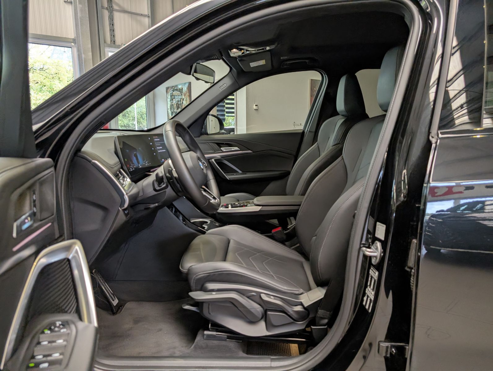 Fahrzeugabbildung BMW X1 18 d M-Sport Pano Premium-Travel-Paket AHK