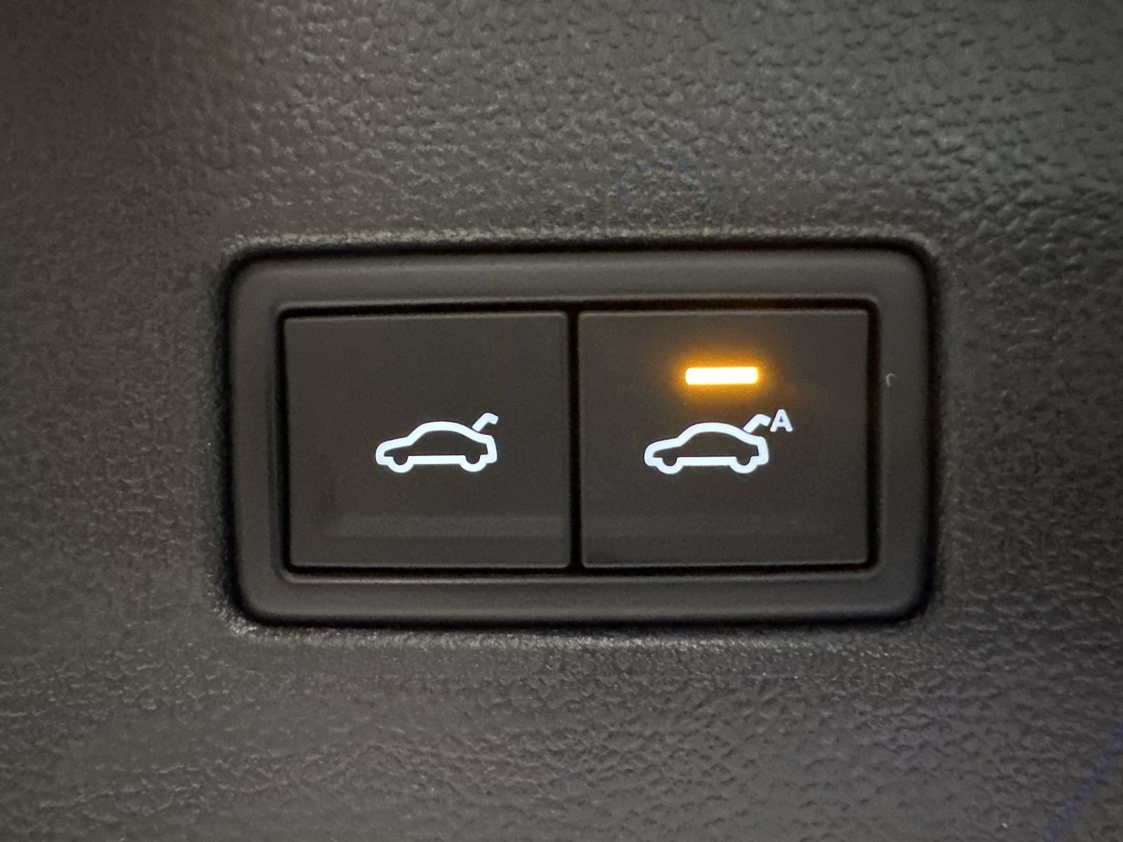 Fahrzeugabbildung Volkswagen Tiguan Allspace 4Motion R-Line NAV+LED+AHK+20ZO