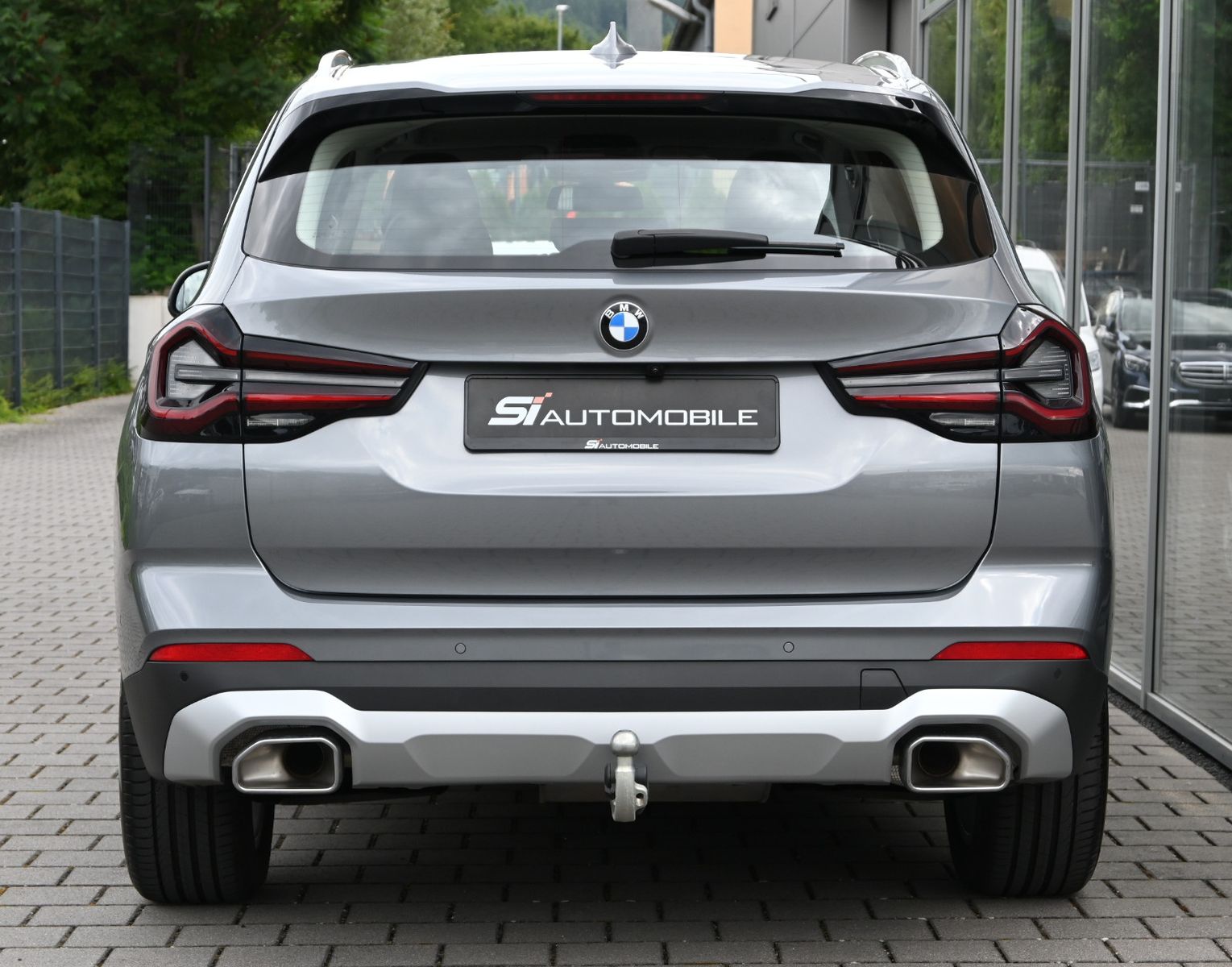 Fahrzeugabbildung BMW X3 xDr.20d °AHK°HUD°MEMO°SITZKLIMA°STANDHZG°360°