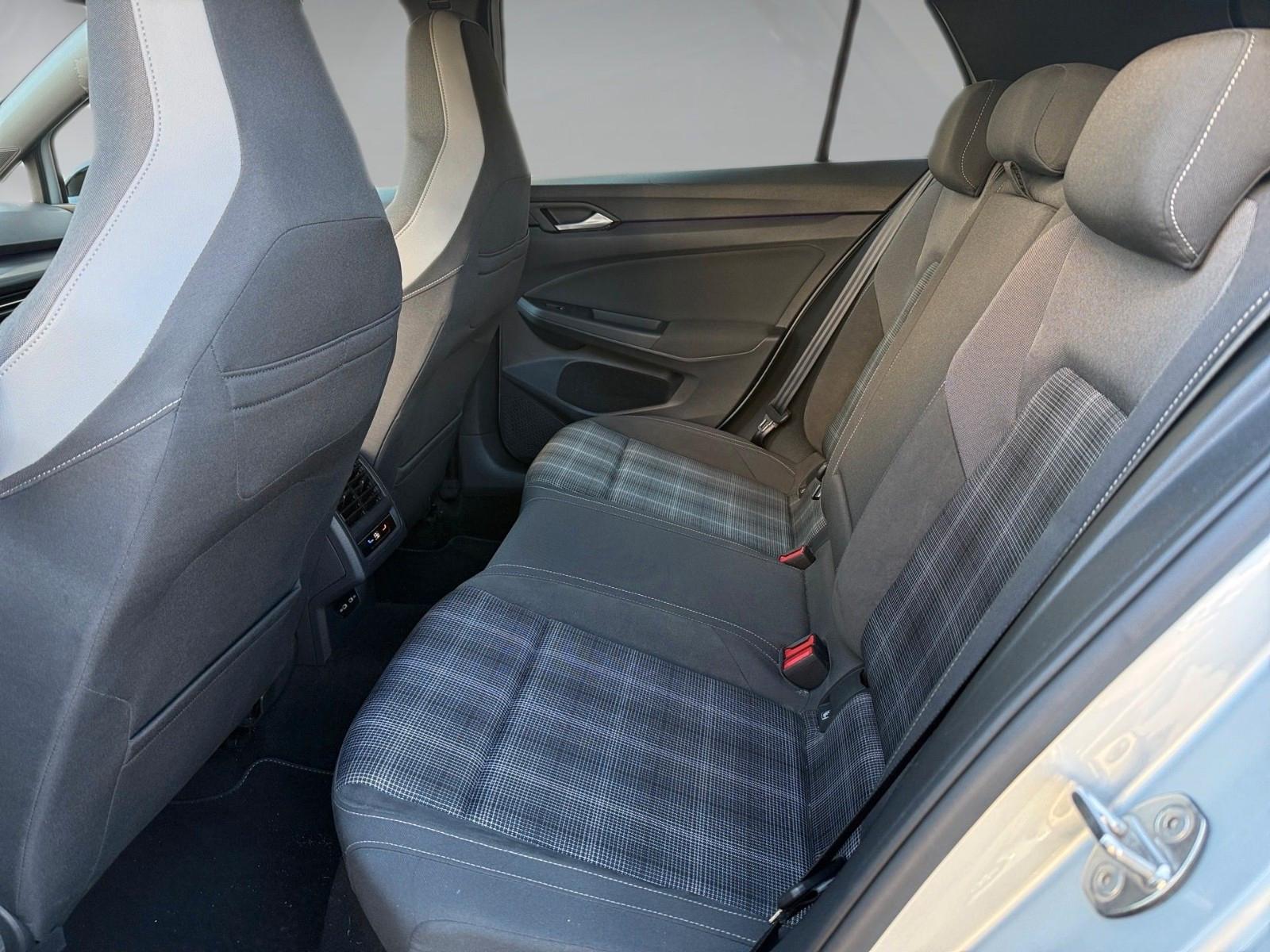 Volkswagen Golf VIII LIM. GTD BLACK-STYLE TRAUM, миниатюра 9