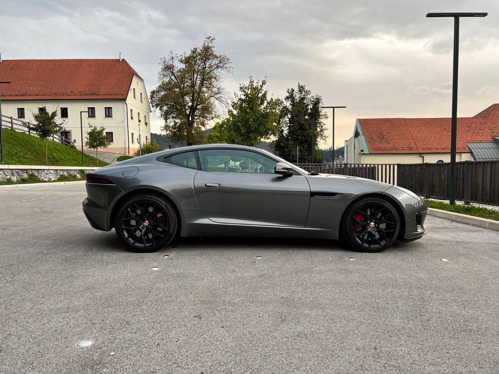 Jaguar F-Type