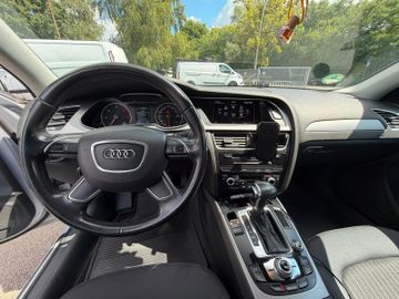 Audi A4 - 12