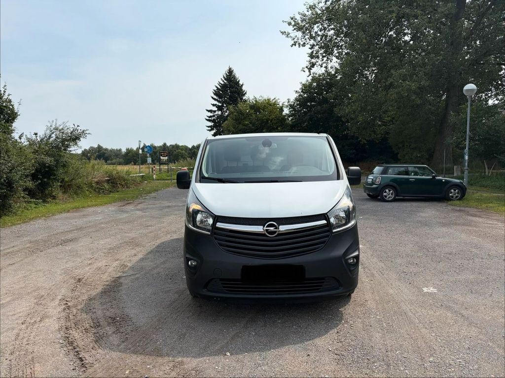 Image of Opel Vivaro