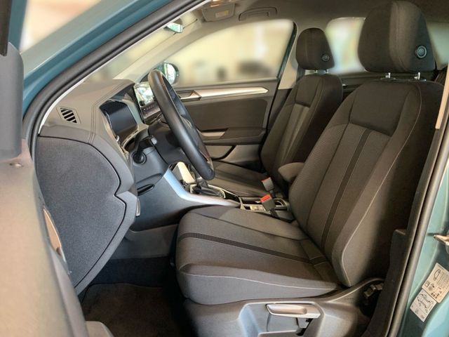 T-Roc 1.5 TSI LIFE LED+KAMERA+DCP+APP+NAV+SITZHZ