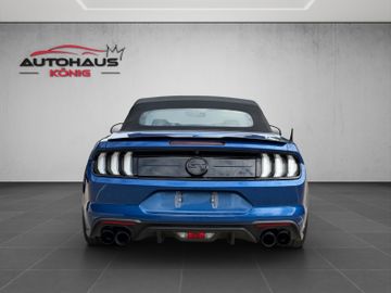 Ford Mustang - 8