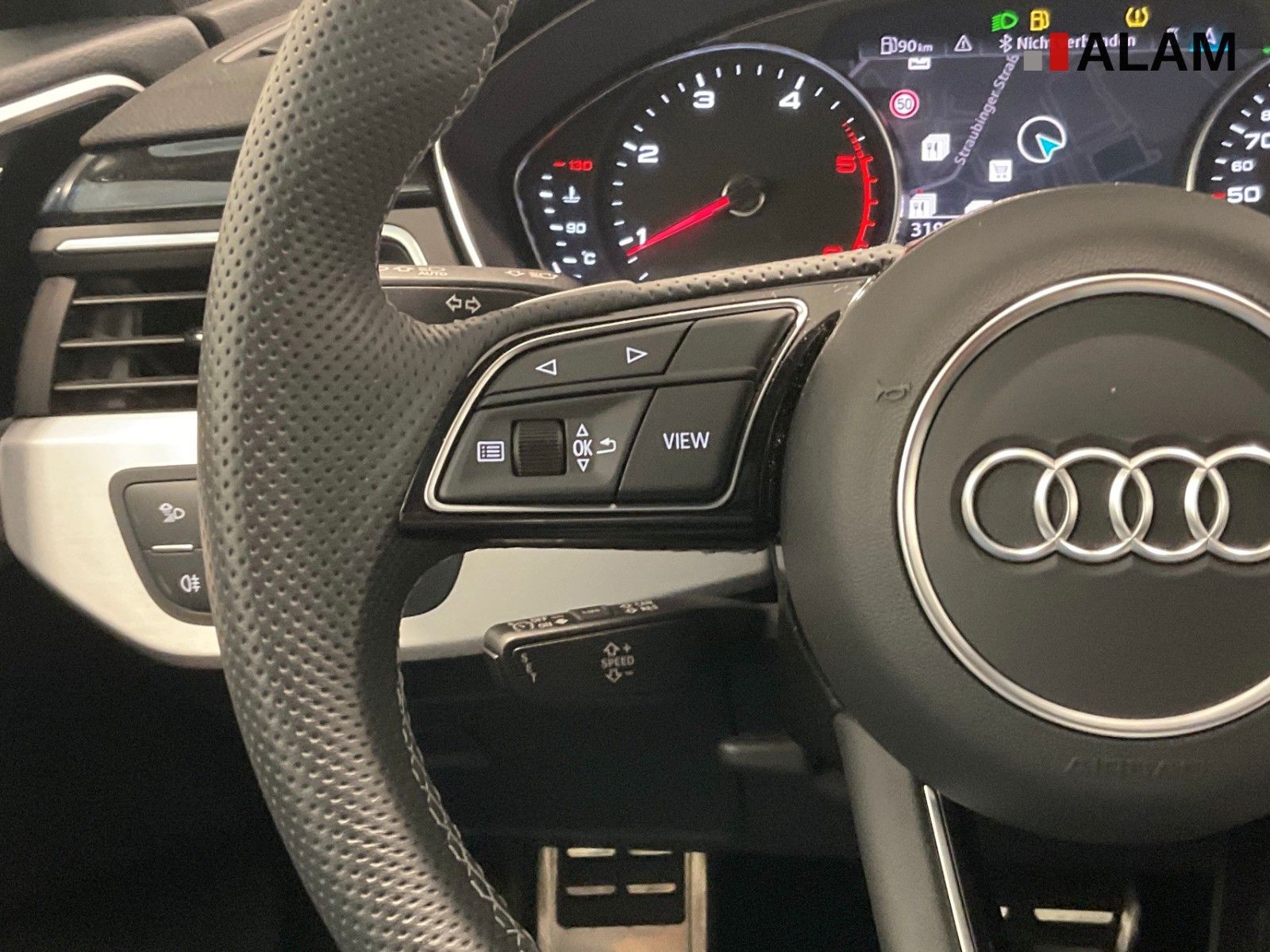 Audi A4 Av 40 TDI quatt Sline DAB Lane LED Tempo Pano foto 18