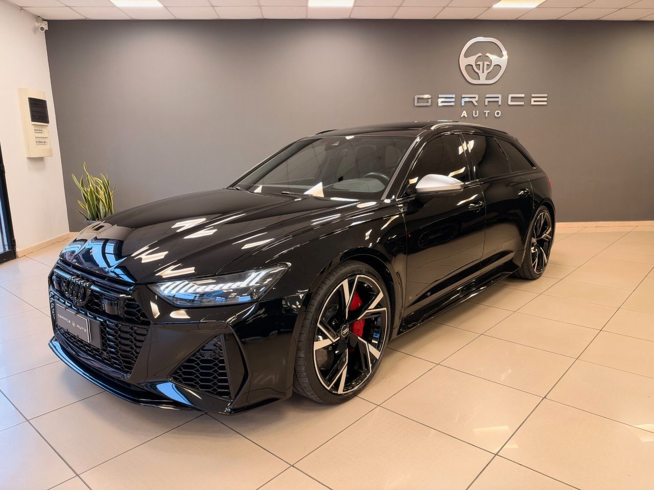 Audi RS6 RS 6 Avant 4.0 TFSI V8 quattro tiptroni