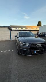 Audi 3.0TDi S LINE 22Z./ACC/PANO/360°/AHK/StHz - Audi Q7 in Düsseldorf