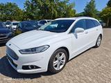 Ford Mondeo Turnier 2.0 EcoBoost Automatik Navi LED - Ford Mondeo Unfallwagen