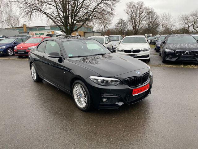 BMW 220 Baureihe 2 Coupe 220 i M Sport Navi LED PDC