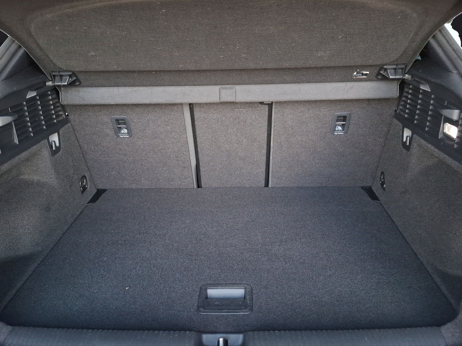Fahrzeugabbildung Audi Q2 TFSI quattro S-Line Navi AVC ACC PDC SHZ APP