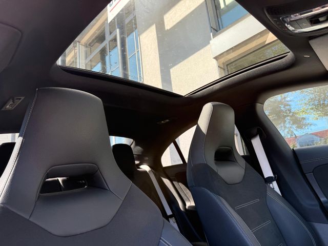 Mercedes-Benz CLA 220d Special Edition/ PREMIUM+/ LED/ PANO