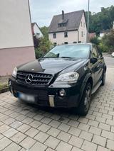 Mercedes-Benz Mercedes ML-Klasse w164 350 - Mercedes-Benz 350 mit Anhängerkupplung
