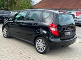 Mercedes-Benz A 180, Reifen neu, TÜV neu, Bremse h. neu - gebrauchte Mercedes-Benz A 180 aus dem Jahr 2009