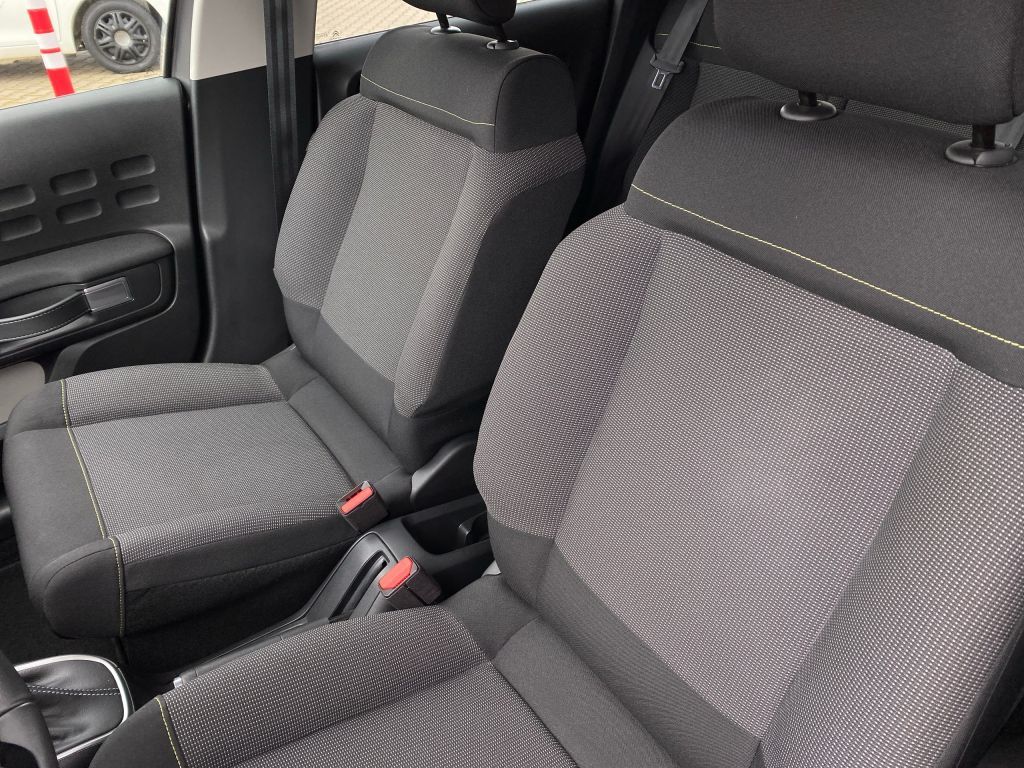 Fahrzeugabbildung Citroën C3 PT 110 S&S *Automatik* MAX *Navi*Rückfahrk*