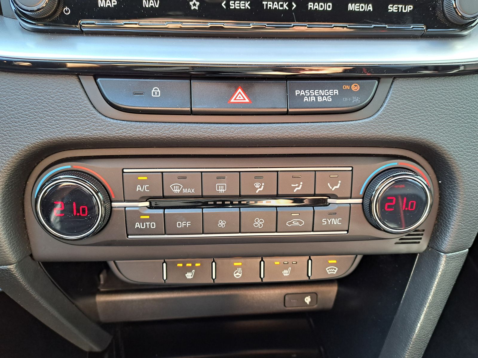 Fahrzeugabbildung Kia ProCeed GT JBL-SOUND PARK-ASSISTENT NAVI LED