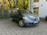 Mercedes-Benz Mercedes Benz A Klasse A180 Avantgarde - Mercedes-Benz A 180: Coupe