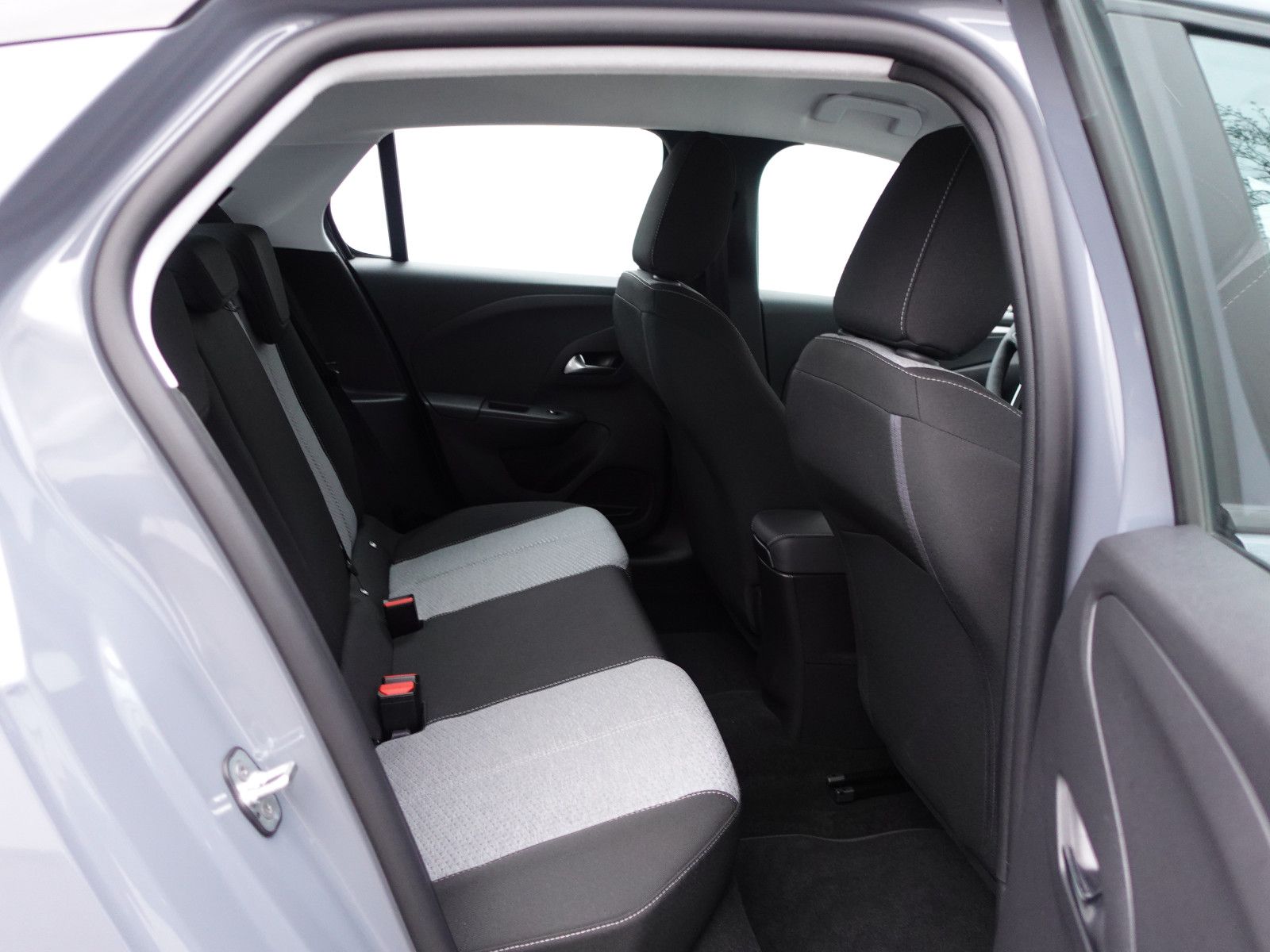 Fahrzeugabbildung Opel Corsa 1.2 Edition Allwetter,Sitzh.,PDC,Kamera