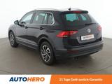 Volkswagen Tiguan 2.0 TDI Sound BlueMotion Aut.*NAVI*PDC* - VW Tiguan Gebrauchtwagen in Duisburg