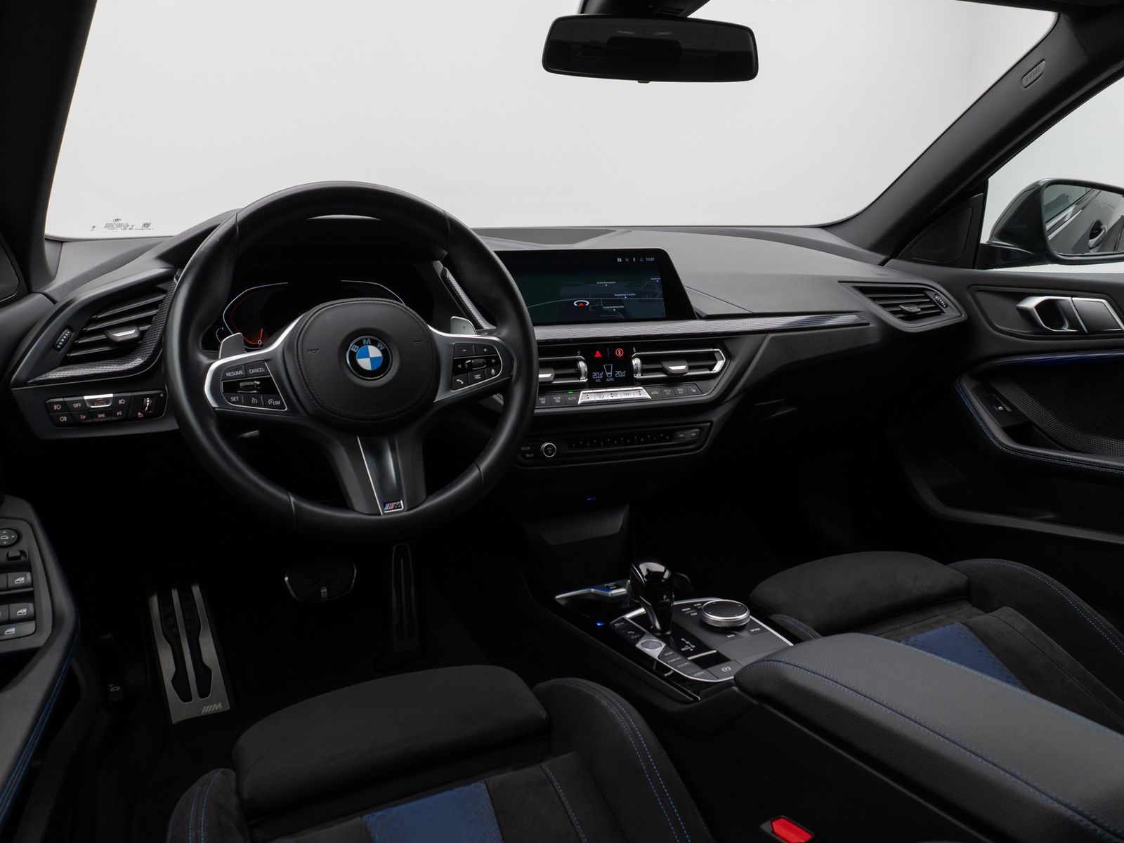 Fahrzeugabbildung BMW 220i Gran Coupé M Sport Kamera DAB HiFi 19Zoll