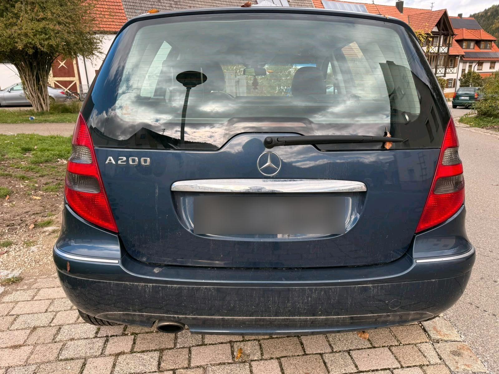 Mercedes-Benz 200 2012 — photo 6