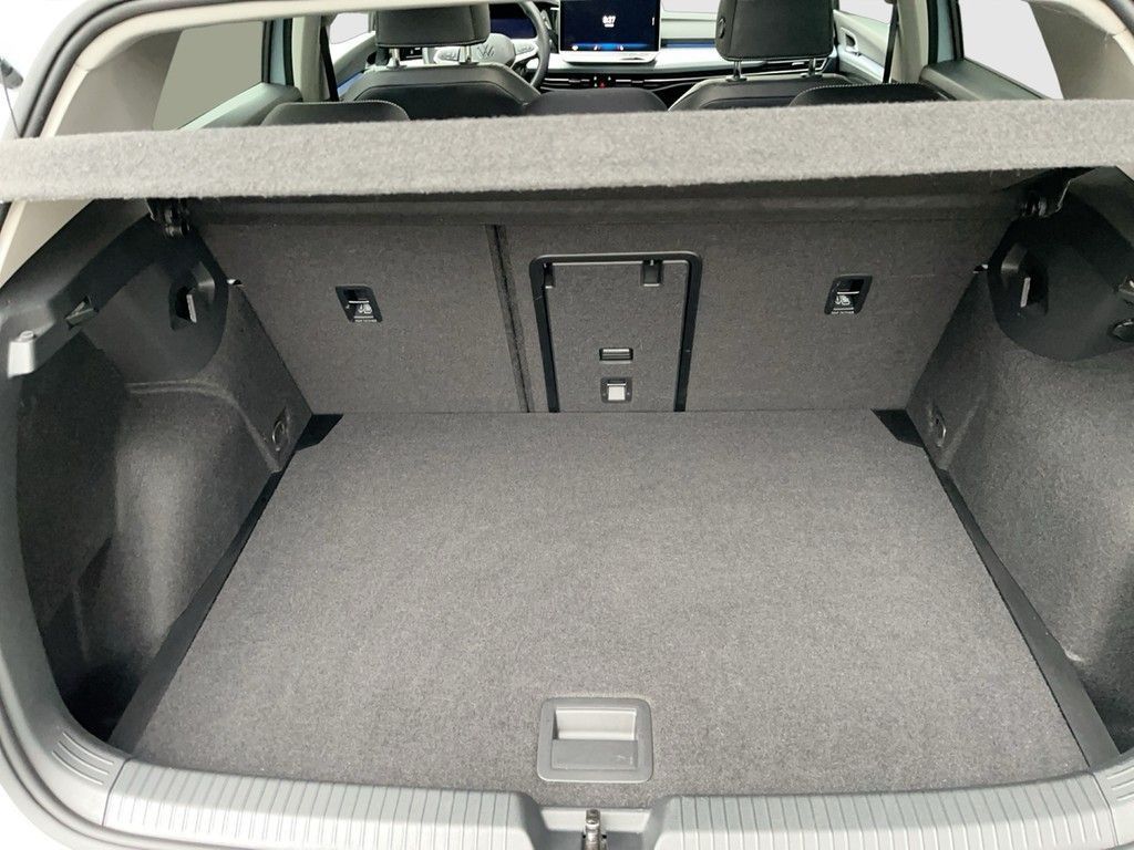 Volkswagen Golf - Bild 11