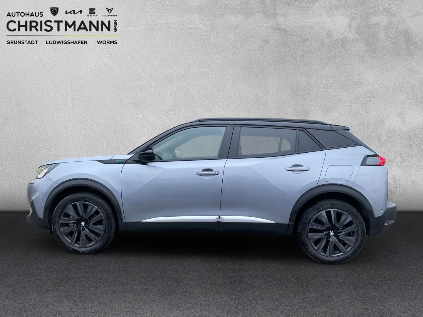 Fahrzeugabbildung Peugeot 2008 e- GT Elektromotor 136 *Rückfahrkamera*Sitz