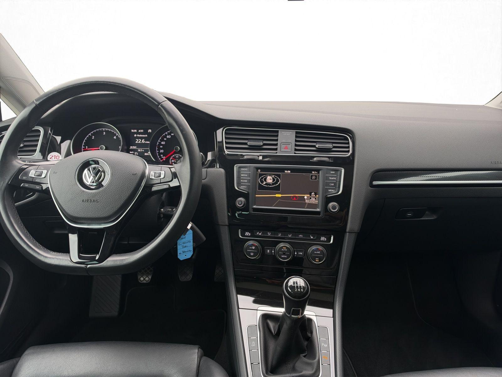 Volkswagen Golf 2.0 TDI Highline*Navi*Pano*ACC*Leder*StHz*K