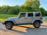 Jeep Wrangler 2.8 CRD Unlimited Sahara Auto/TÜV neu - Jeep Wrangler mit Diesel-Antrieb: Geländewagen, Sahara